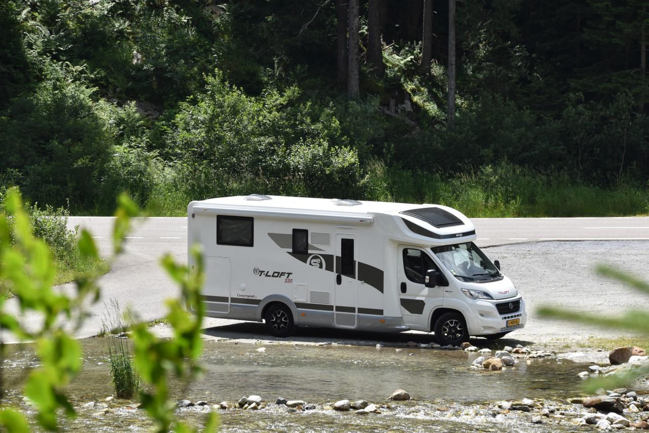 Huur onze luxe campers en trek er op uit!