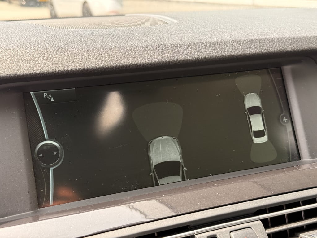 BMW 5 Serie 523i executive | leder | cruise | navi | parkeersensoren v+a |