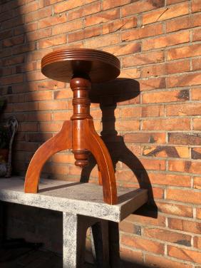 Vintage Houten Krukje / Bijzettafeltje