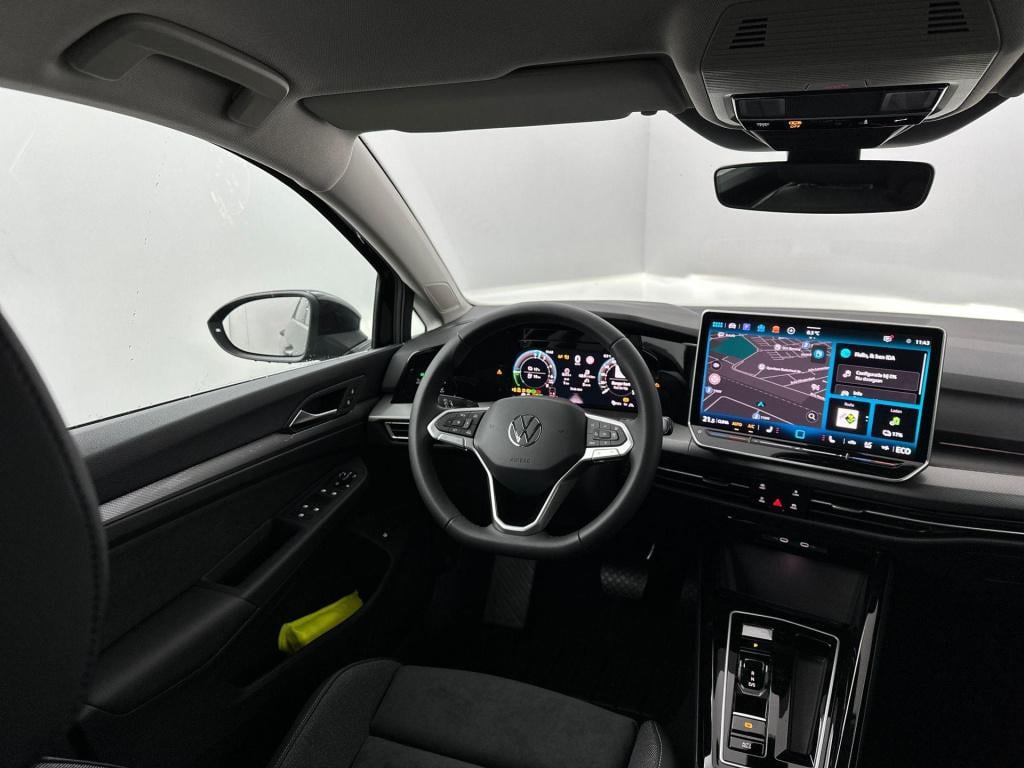 Volkswagen Golf style edition 204 pk plug in hybride