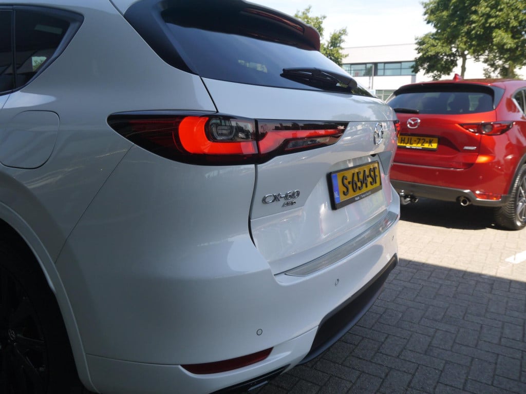 Mazda Cx-60 2.5 e-skyactiv phev 327 pk homura|full options|trekhaak|rijklaa