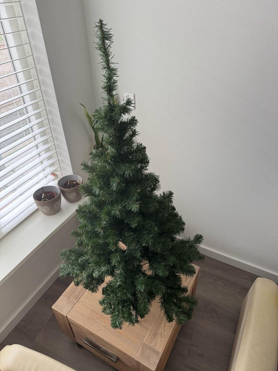 Mooie kunst kerstboom incl standaard