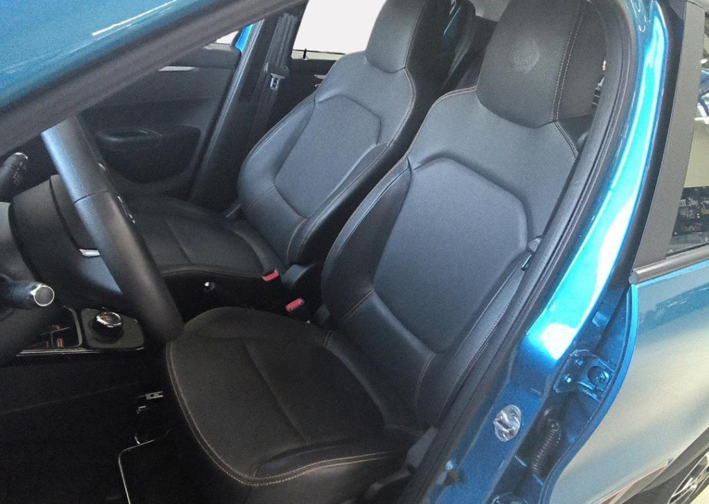 Dacia Spring comfort plus 27 kwh