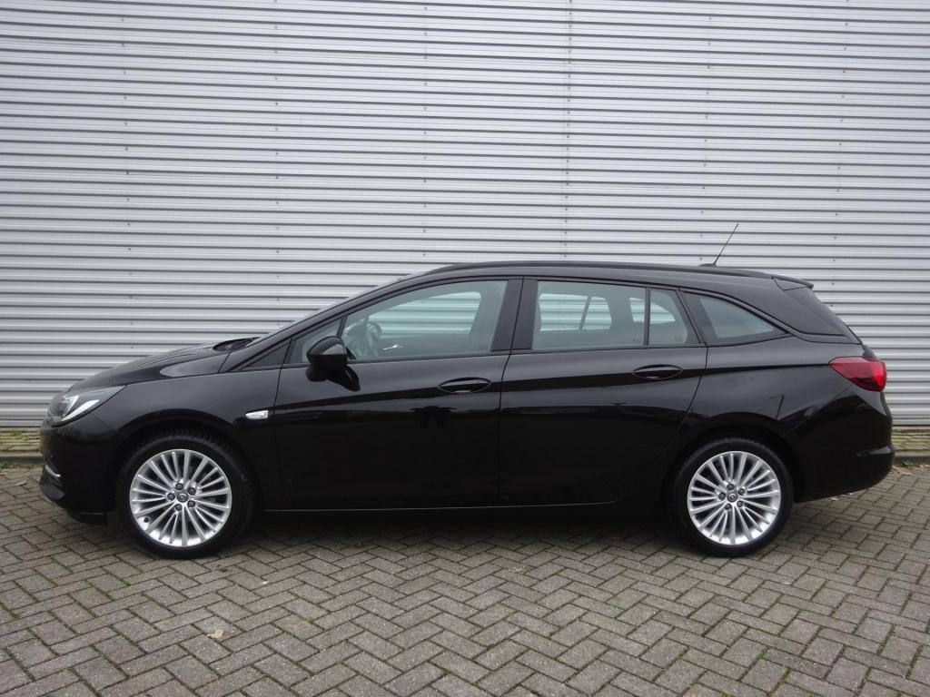 Opel Astra sports tourer 1.2 business edition 1e eigenaar - airco / navi / 
