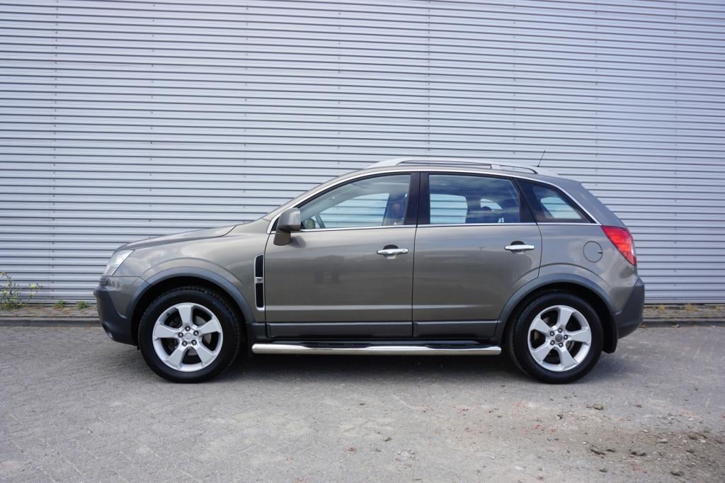 Opel Antara 3.2 v6 cosmo automaat / airco / navi / cruise / pano / stoelver