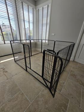 2 x XL Puppyren / Speelhok voor hond – zo goed als nieuw