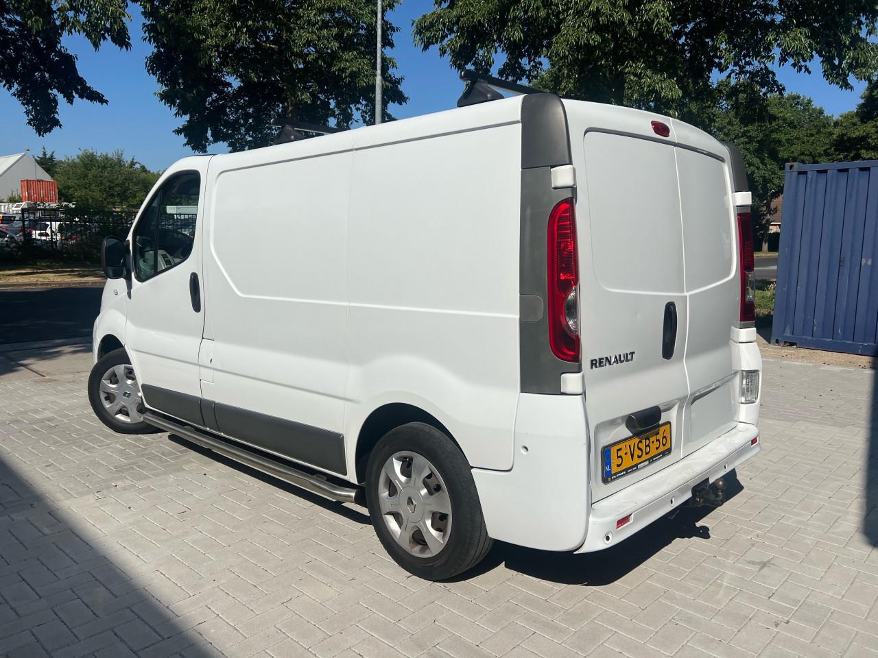 Renault Trafic 2.0 dCi T27 L1H1 Eco 197.465KM