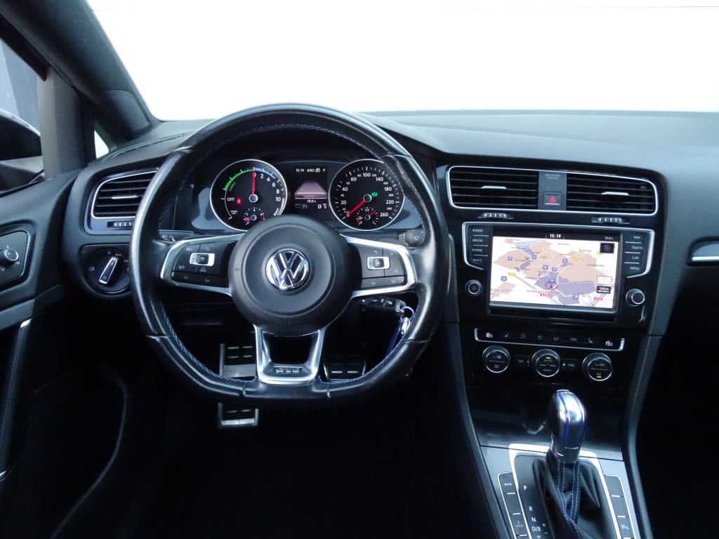 Volkswagen Golf 1.4 tsi gte executive pluspakket | adaptive cruise control 