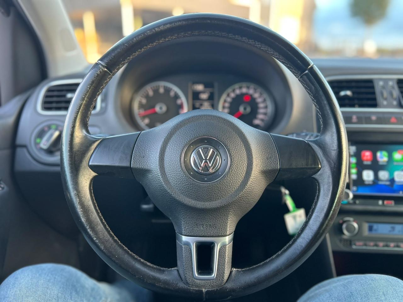 Volkswagen Polo 1.4-16V R-LINE|CRUISE CONTR|CARPLAY|AIRCO|