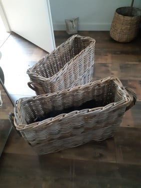 Landelijke manden twee stuks geen koeriersdiensten