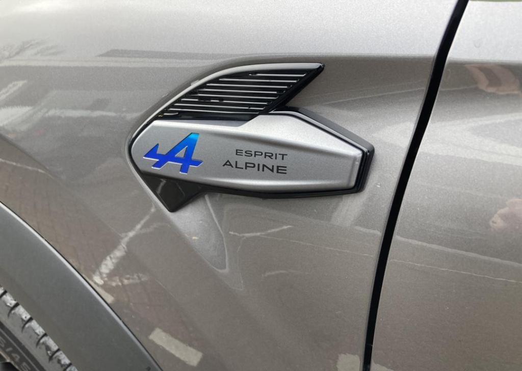 Renault Symbioz 1.8 e-tech full hybrid 160 esprit alpine