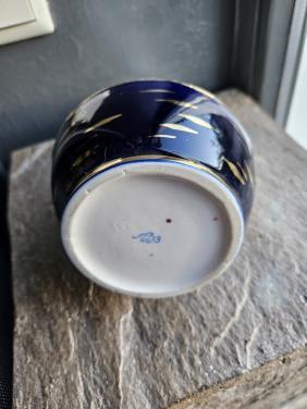 Vintage Porseleinen Fles met Gouden Details en Scheepje