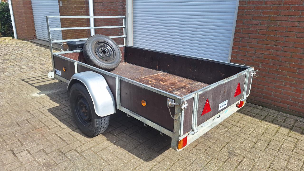 Nette aanhangwagen!