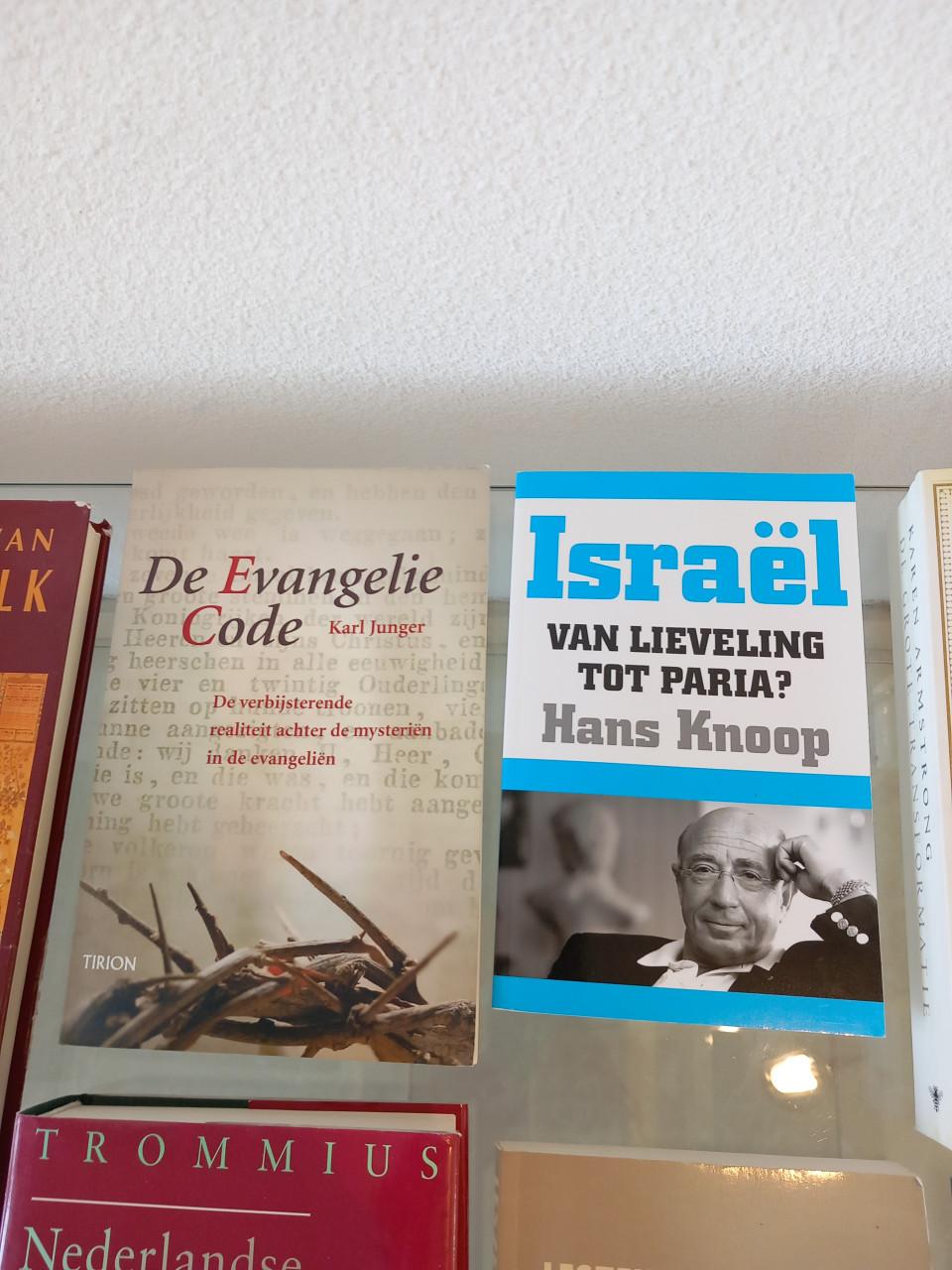 Partij boeken religie