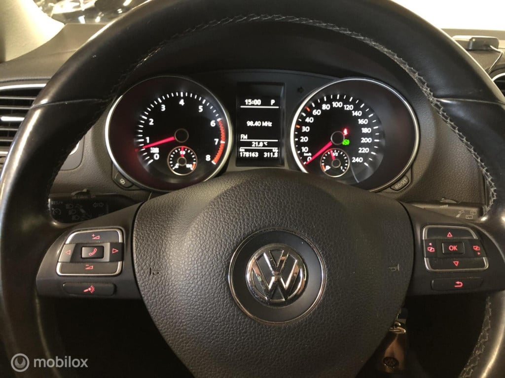 Volkswagen Golf 1.4 tsi highline