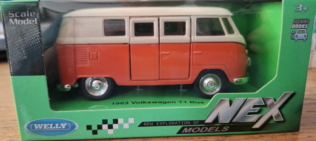 Welly NEX 1963 Volkswagen T1 Bus - Schaalmodel 1:34