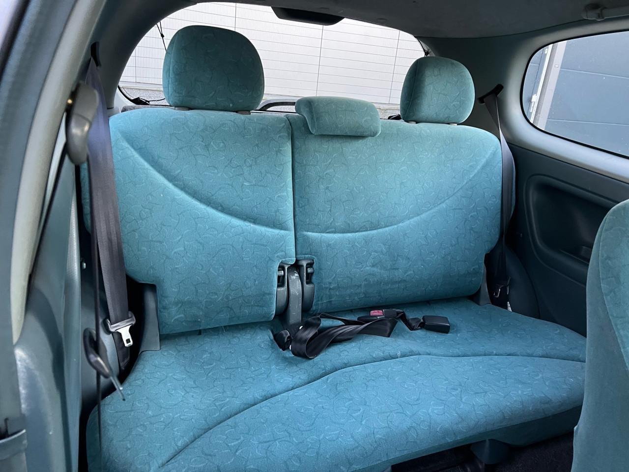 Toyota Yaris 1.0-16V VVT-i Sol Jaar Apk