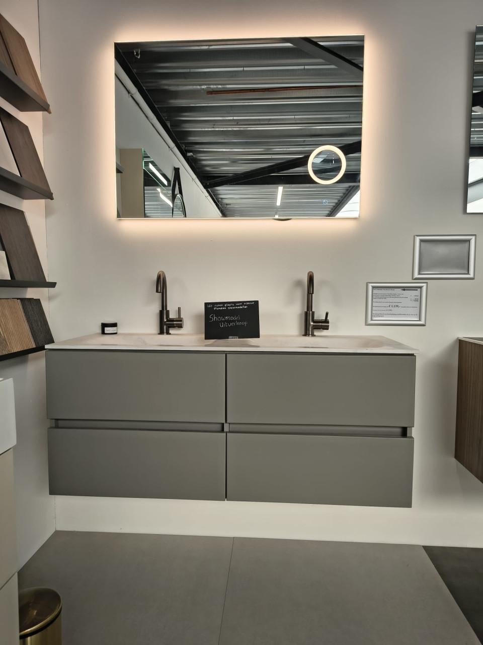 Showmodel badkamermeubel Mondiaz Vica DLux 120 cm Smoke Opalo, nu voor