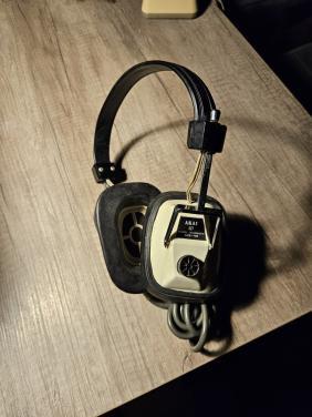 Mooi vintage Akai ASE-9S hoofdtelefoon in goede staat