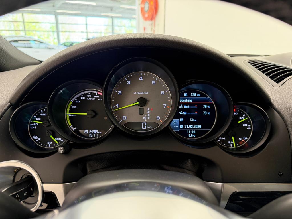 Porsche Cayenne 3.0 s e-hybrid platinum edition | dealer ond. | org. nl | l