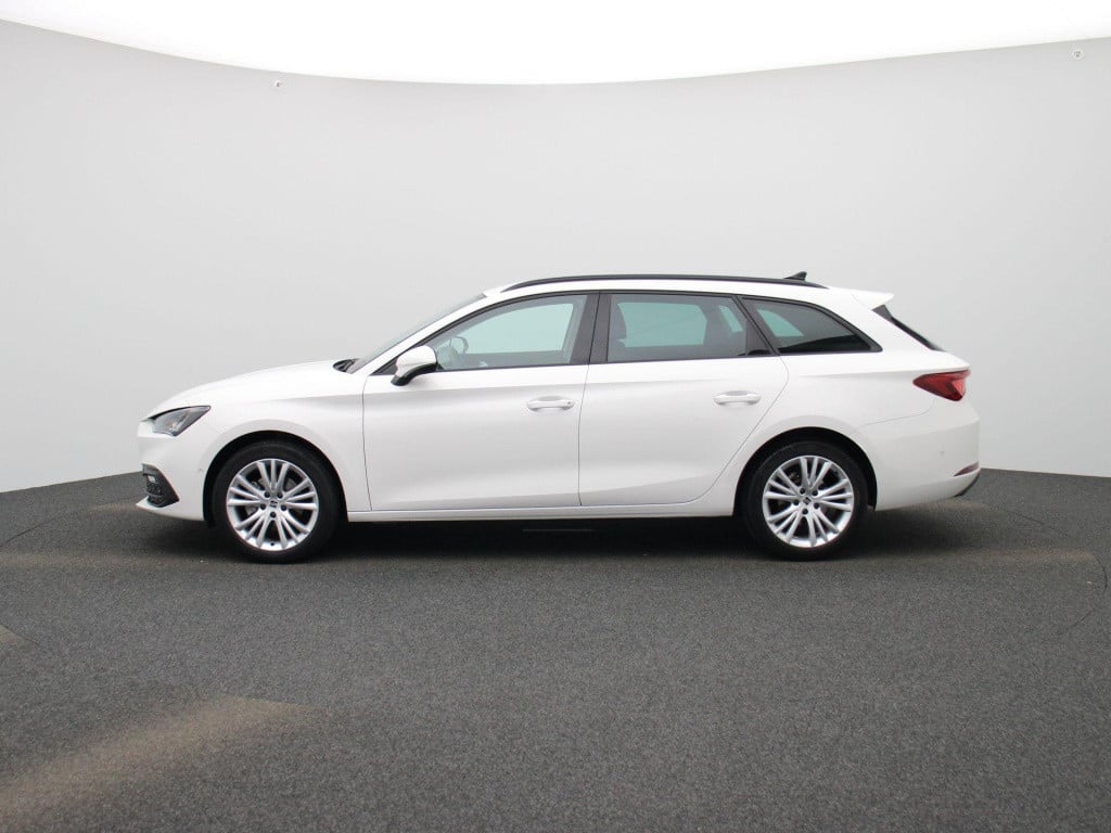Seat Leon sportstourer 1.5 etsi style | automaat | navigatie | trekhaak! | 