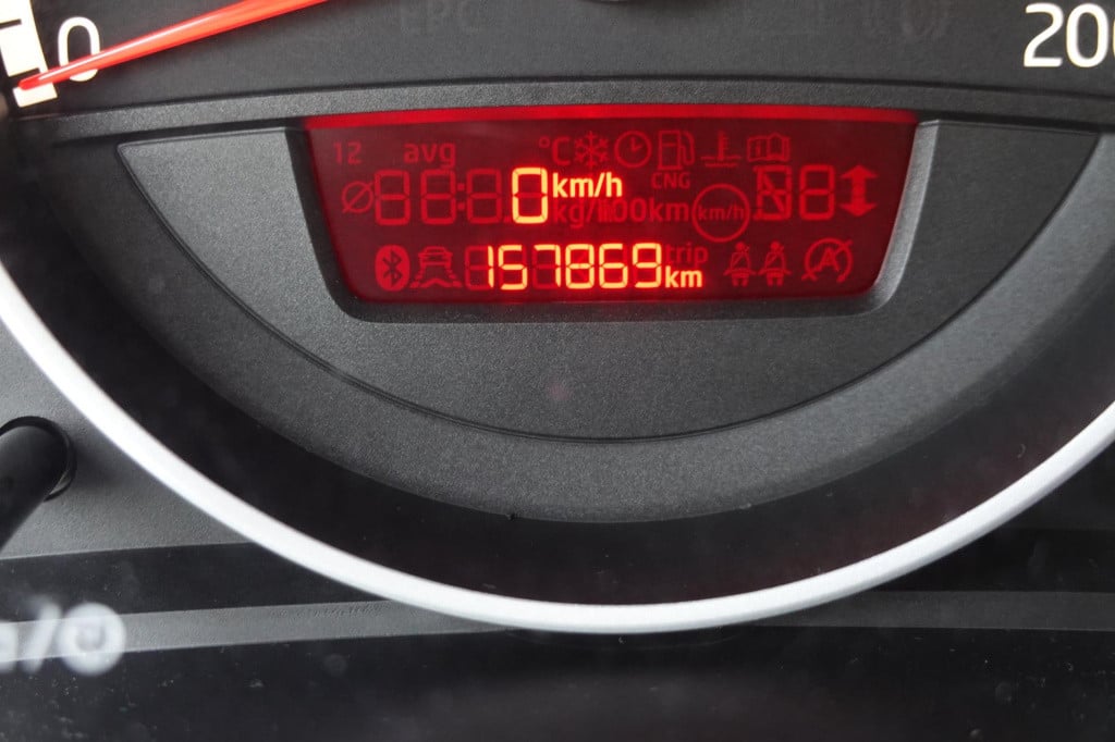 Volkswagen UP! 1.0 groove up! bluemotion