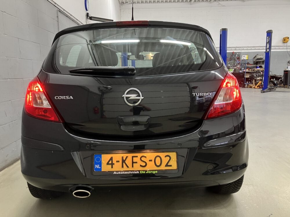 Opel Corsa 1.4 Turbo Cosmo