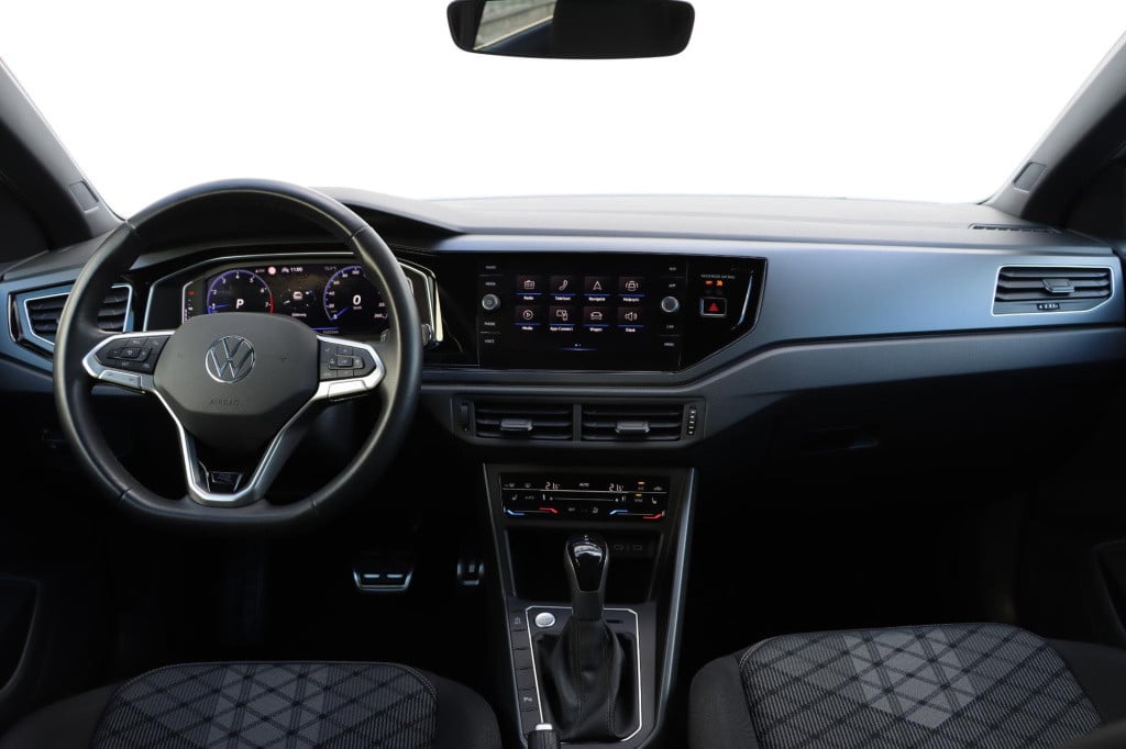 Volkswagen Taigo 1.0 tsi r-line 110pk dsg7