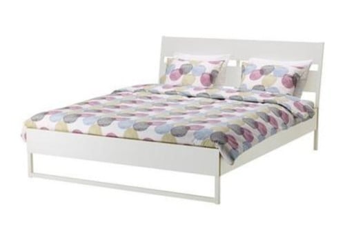 Ikea bed 140x200 incl bedbodems 2x