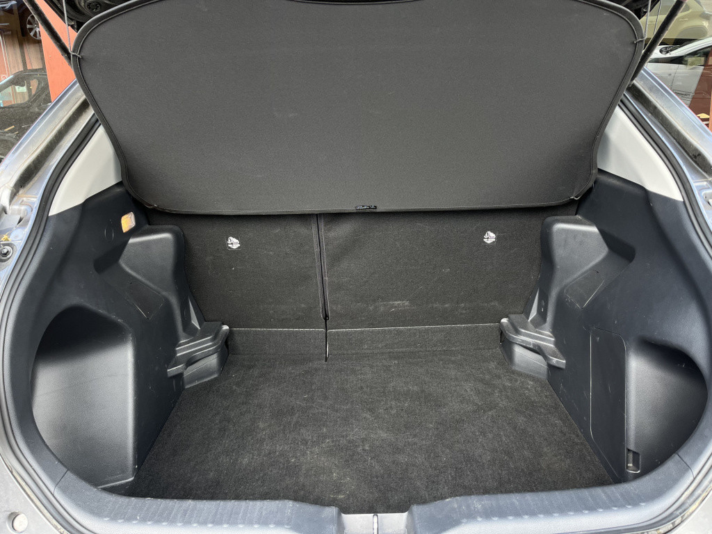 Toyota Yaris Cross 1.5 hybrid active | climate | cruise | camera | apple / 
