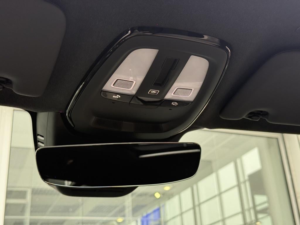 Volvo Ex40 single extended range ultra 82 kwh/252pk| full options !!