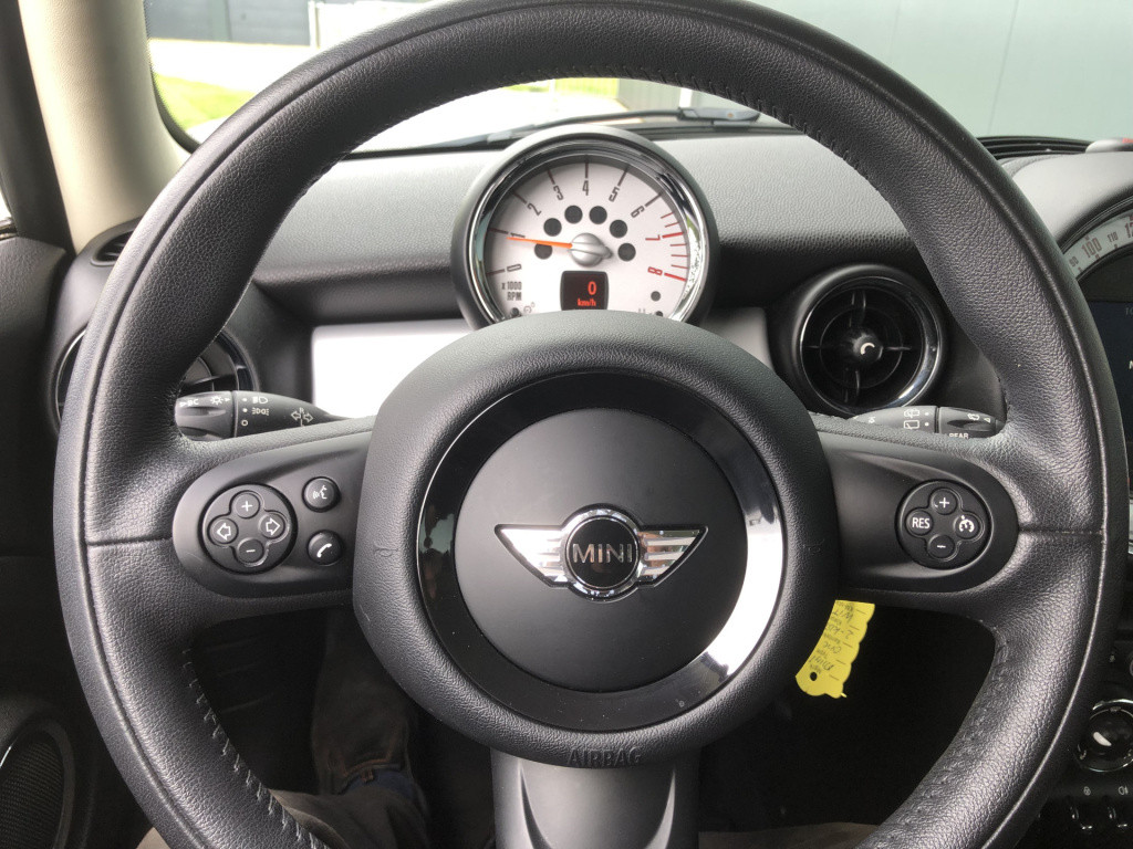 Mini One mini 1.6 holland street navigatie 3-drs