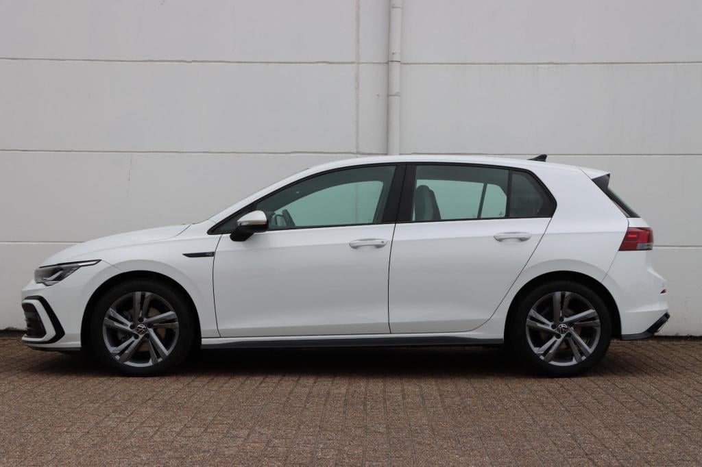 Volkswagen Golf 1.5 etsi r-line dsg7 130pk