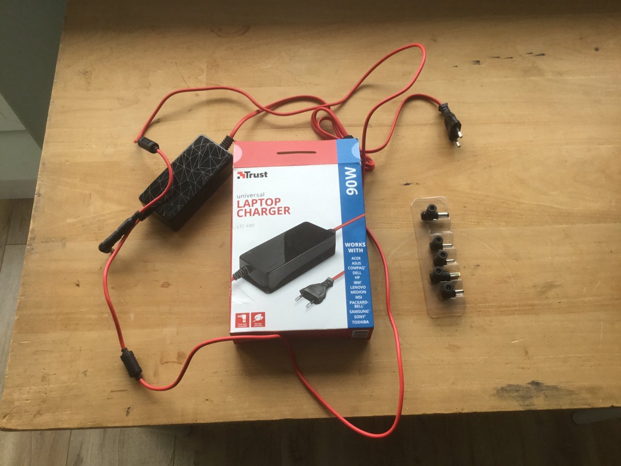 Trust laptop lader