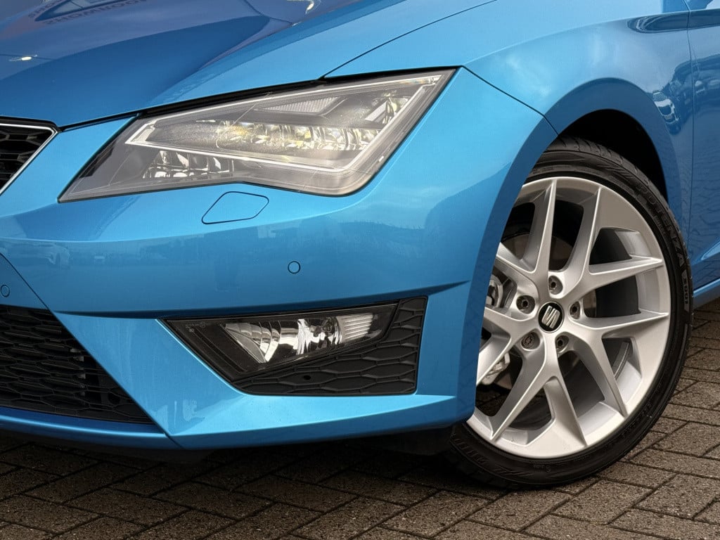 Seat Leon 2.0 tdi fr | led | navi | cruise | dab | stoelverwarming | blueto