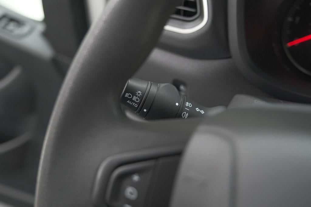 Opel Movano 2.3 turbo l2h2 dc | trekhaak | camera | navigatie | climate con