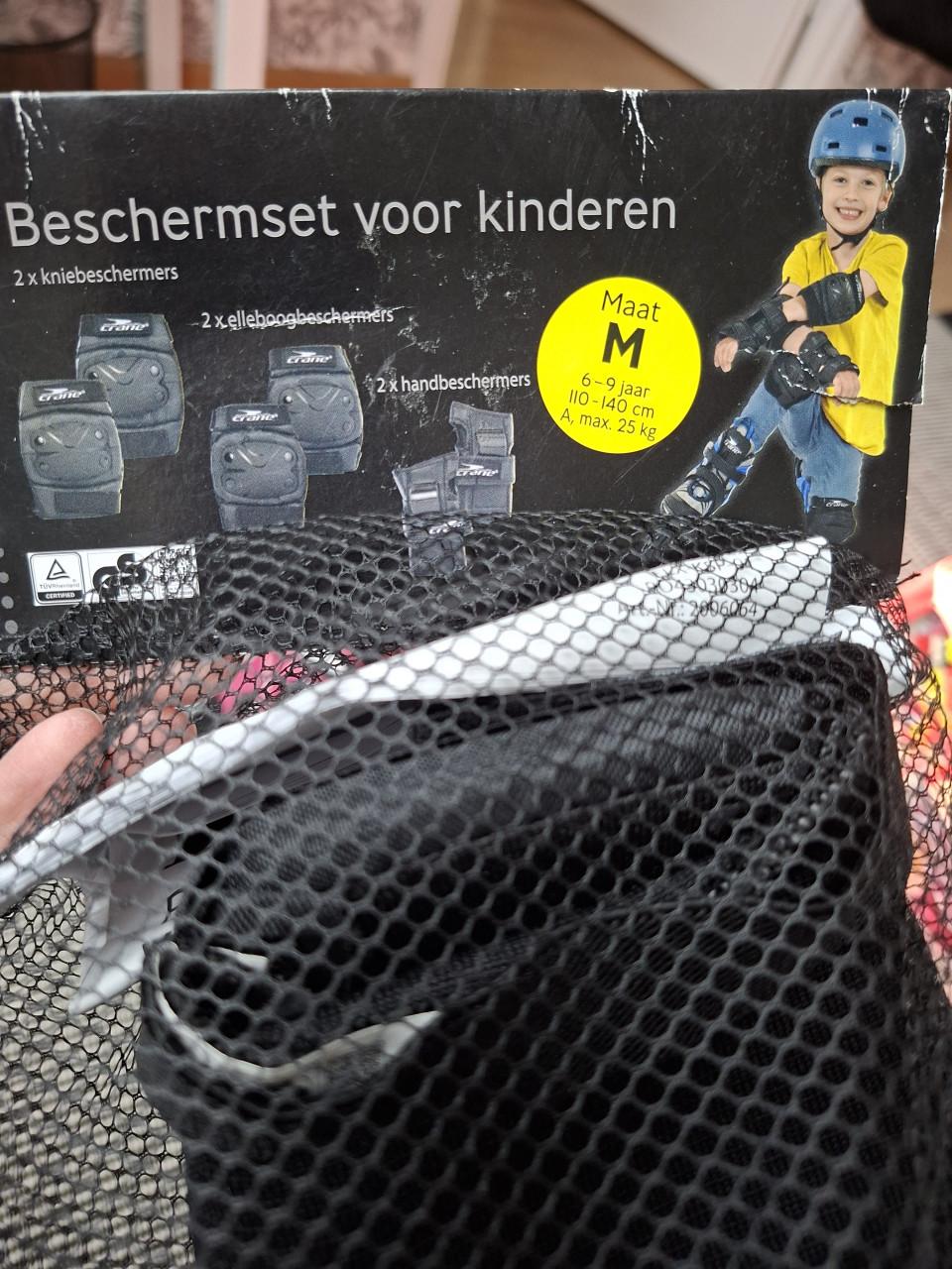 Tempish Clips Girl skeelers mt 33-36 met beschermingsset
