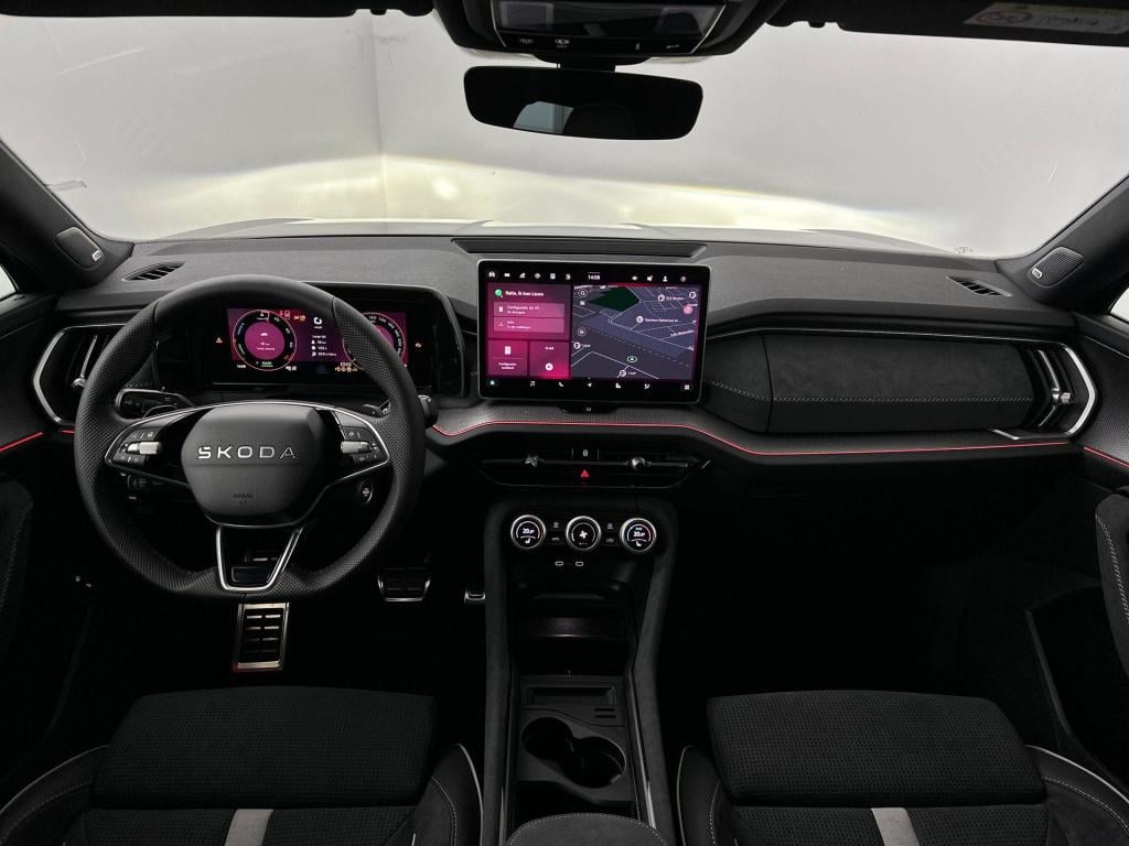 Skoda Kodiaq sportline business 1.5 tsi phev 150 kw / 204 pk su