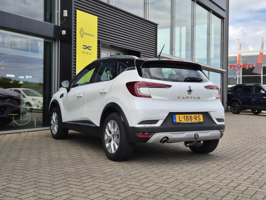 Renault Captur 1.3 tce 130 intens trekhaak, camera, stoel-, stuur- en voorr