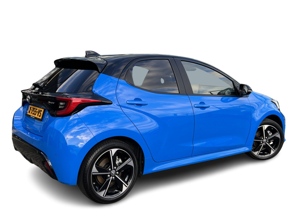 Toyota Yaris 1.5 hybrid 130 launch edition jbl audio | headup display | sto