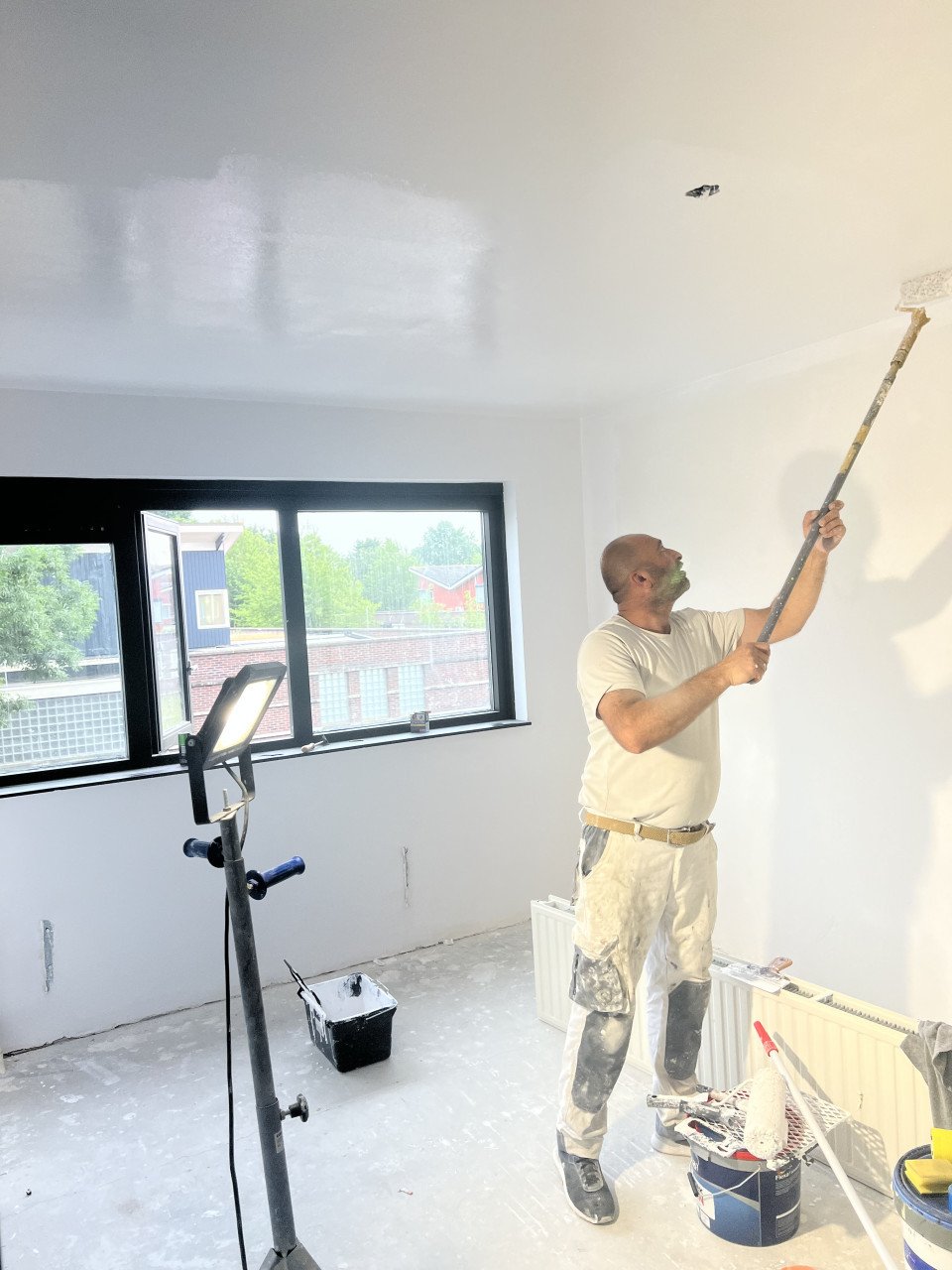 Renoveren? ✅👷Wij maken uw woning weer als nieuw! 06-42779933