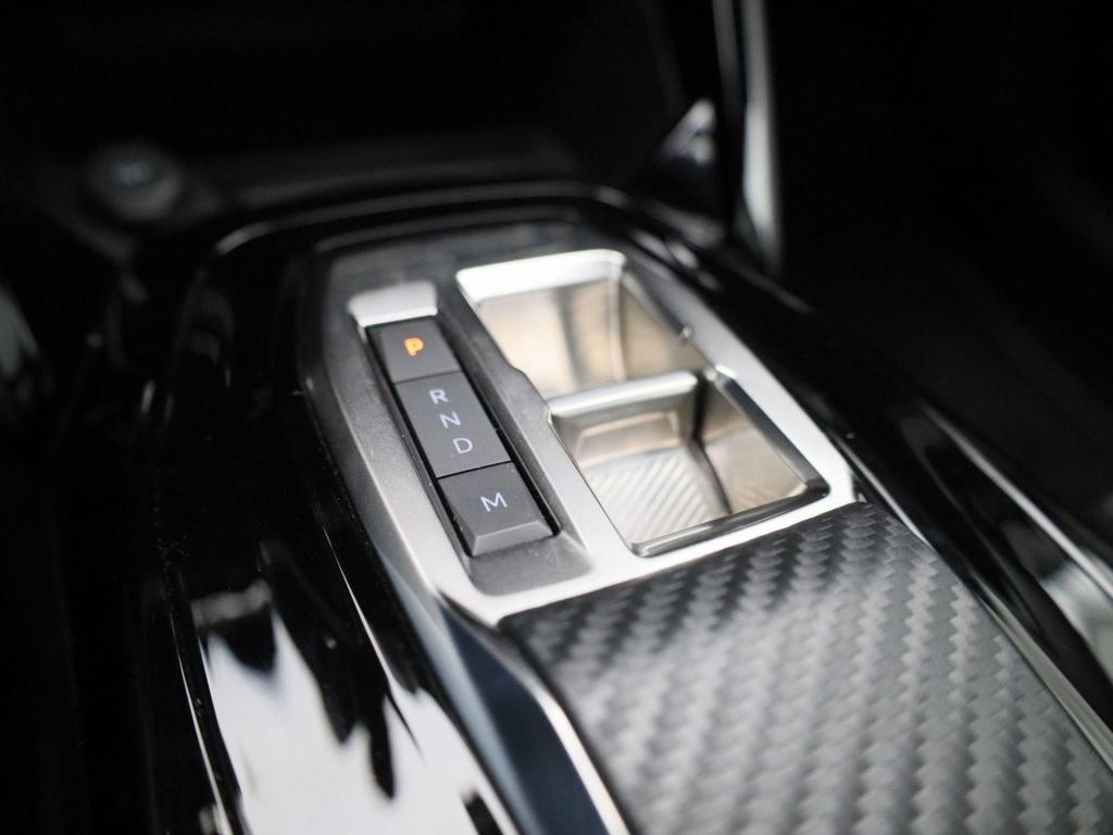 Peugeot 2008 1.2 puretech 130 gt | automaat | virtual cockpit | navigatie |