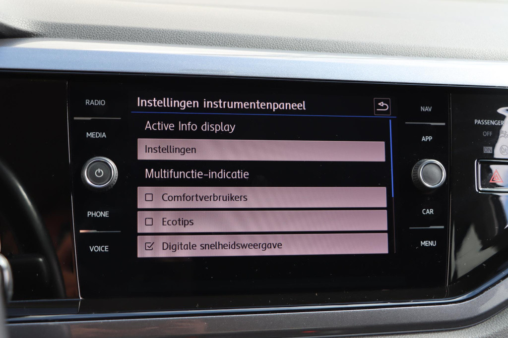Volkswagen Polo 1.0 tsi highline