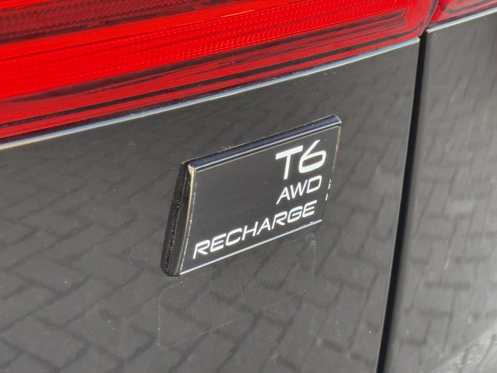 Volvo XC60 t6 398pk recharge black edition ultra dark full options !