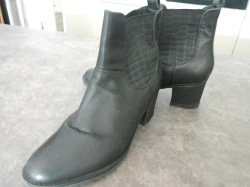 Laarsjes van S.P.M. maat 38.