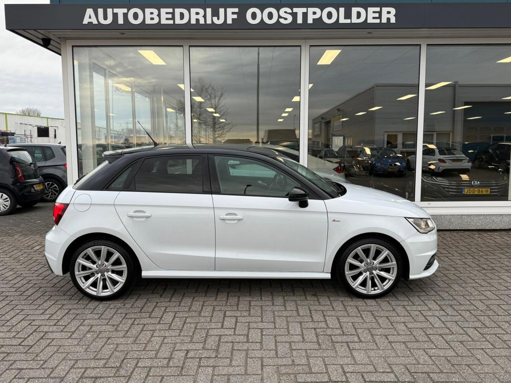 Audi A1 Sportback 1.0 tfsi adrenalin