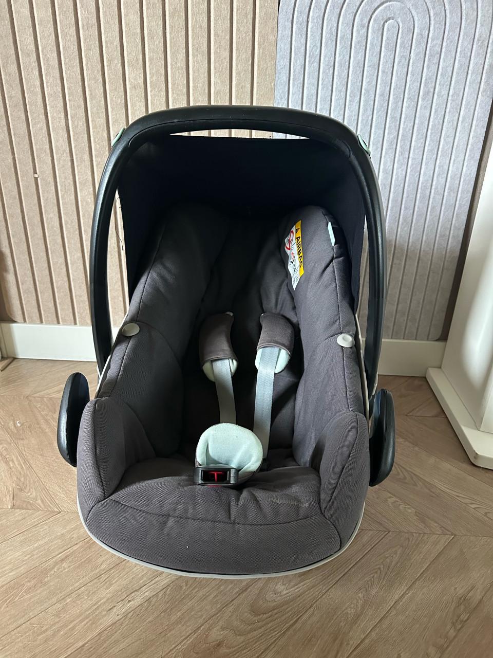 Mooie kinderwagen + Autostoeltje