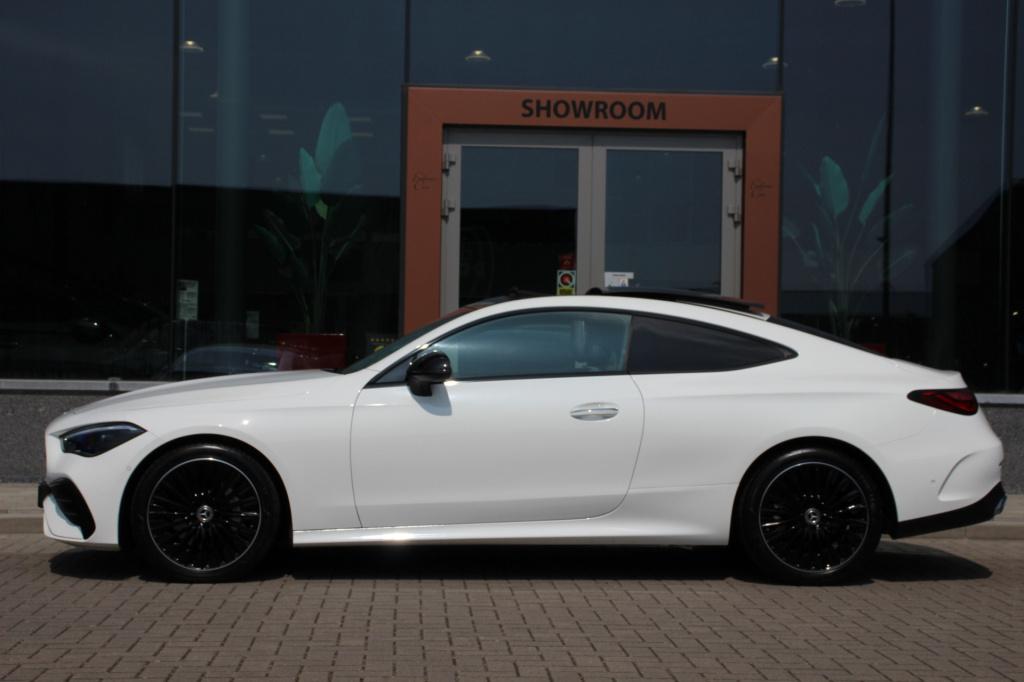 Mercedes-Benz Cle coupé 200 amg line | pano. dak | night pakket |