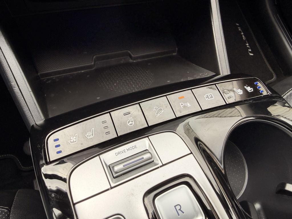 Hyundai Tucson 1.6 t-gdi hev premium sky | full options | navi | elek.koffe