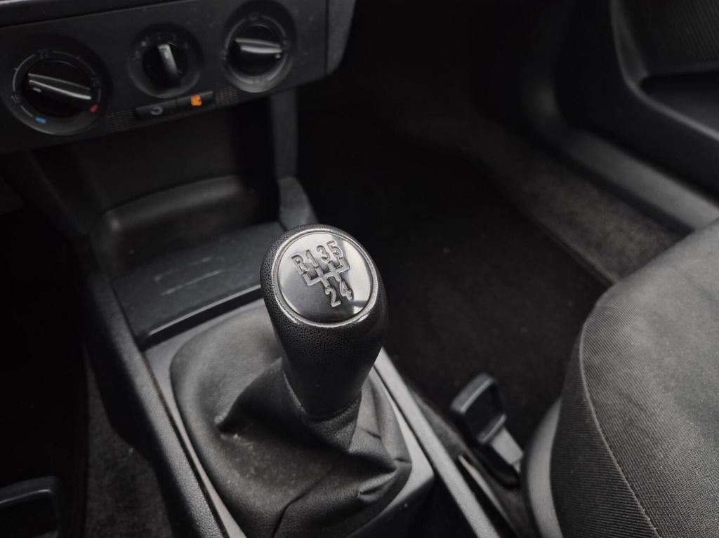 Skoda Fabia 1.4-16v ambiente / 5- deurs / origineel nl